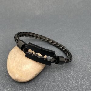 2025/05/1000423793.jpg Bracelet à lame en Acier Inoxydable(noir)