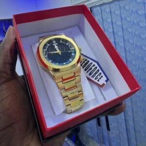 1000478792 Montre Aeroforce dorée