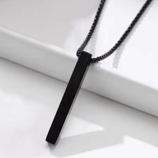 Collier à pendentif inoxydable