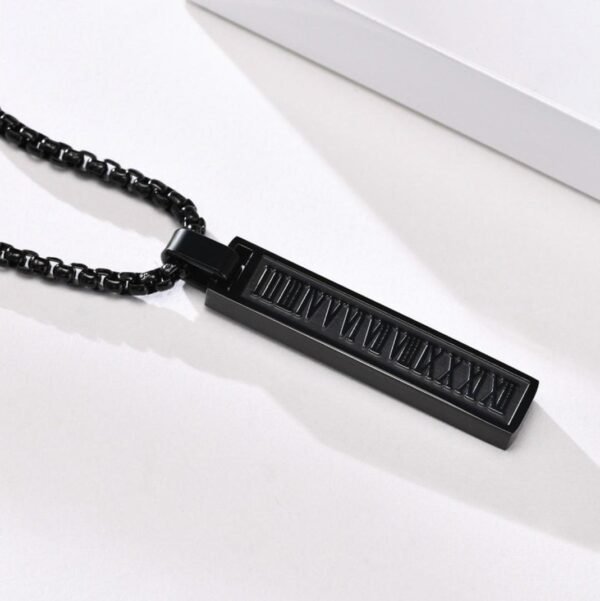 Collier à pendentif romain