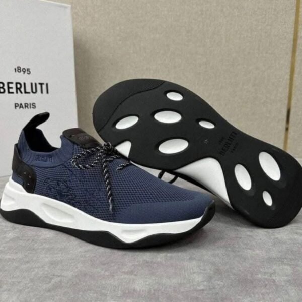 Basket Berluti Shadow en bleu marine