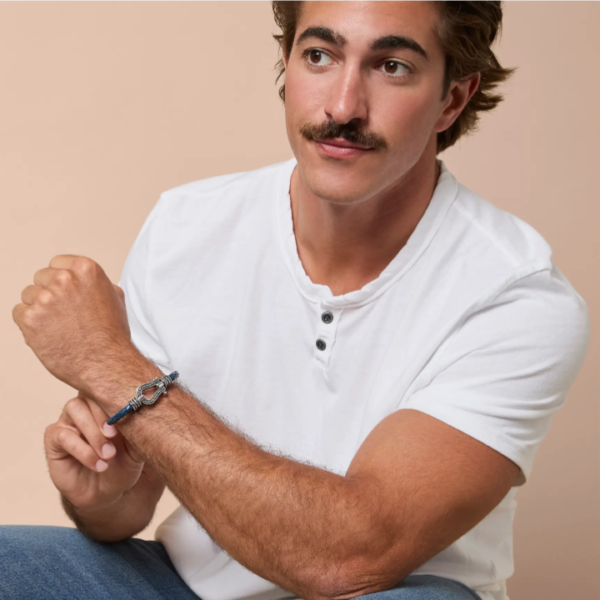 Bracelet horseshoe Navy cord